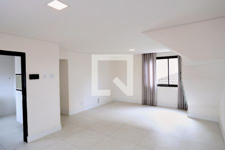 Sala de apartamento para alugar com 3 quartos, 190m² em Santa Tereza, Belo Horizonte
