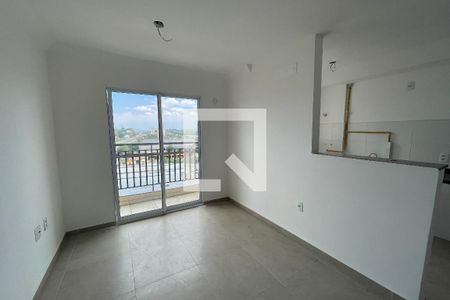 Sala de apartamento para alugar com 2 quartos, 70m² em Chácaras Rio-Petrópolis, Duque de Caxias