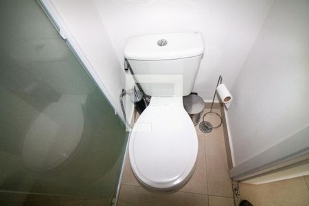 Banheiro de kitnet/studio à venda com 1 quarto, 32m² em Santo Amaro, São Paulo