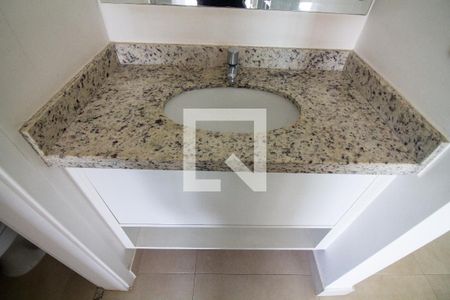 Banheiro de kitnet/studio à venda com 1 quarto, 32m² em Santo Amaro, São Paulo