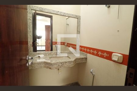 Lavabo de casa para alugar com 4 quartos, 219m² em Vigilato Pereira, Uberlândia
