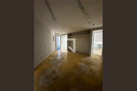 Casa à venda com 4 quartos, 280m² em Vila Andrade, São Paulo