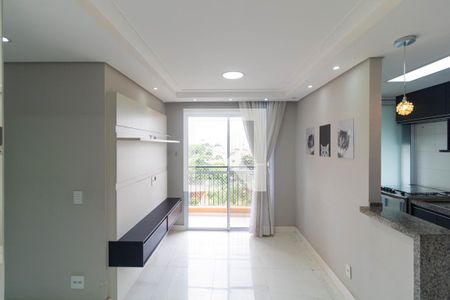 Salas de apartamento à venda com 2 quartos, 57m² em Vila Satúrnia, Campinas