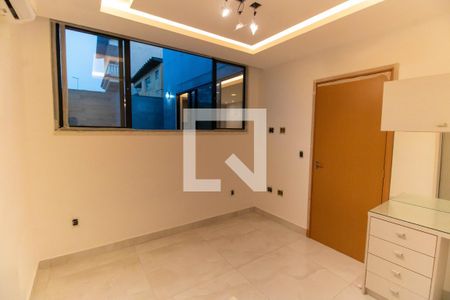 Quarto de casa à venda com 3 quartos, 244m² em Barreto, Niterói