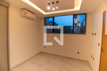 Quarto de casa à venda com 3 quartos, 244m² em Barreto, Niterói