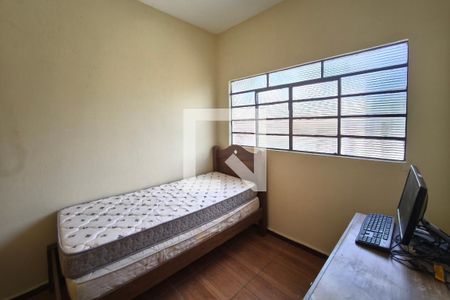 Quarto 1 de casa à venda com 3 quartos, 350m² em Jardim São Pedro, Campinas