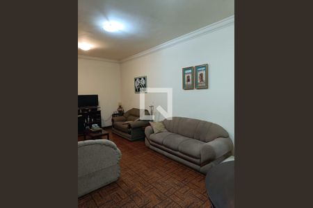 Casa à venda com 4 quartos, 203m² em Ouro Preto, Belo Horizonte