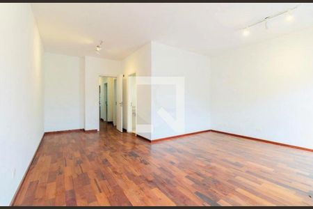 Casa à venda com 3 quartos, 300m² em Jardim Viana, São Paulo