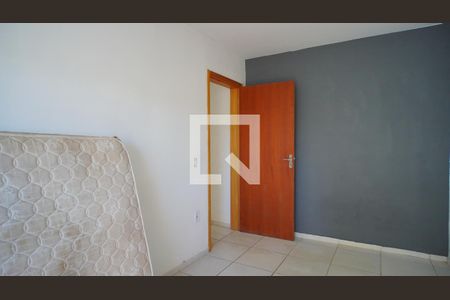 Quarto 1 de apartamento para alugar com 2 quartos, 54m² em Chapéu do Sol, Porto Alegre
