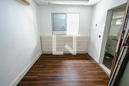 quarto 1 / suite e closet de casa à venda com 3 quartos, 150m² em Copacabana, Belo Horizonte