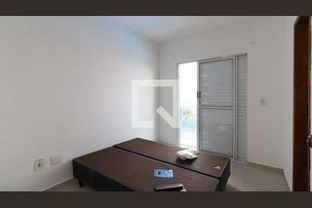 Suíte de casa de condomínio à venda com 2 quartos, 58m² em Vila Pierina, São Paulo