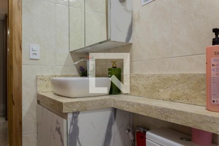 Banheiro da Suíte 1 de casa à venda com 2 quartos, 120m² em Jardim Valdibia, São Bernardo do Campo