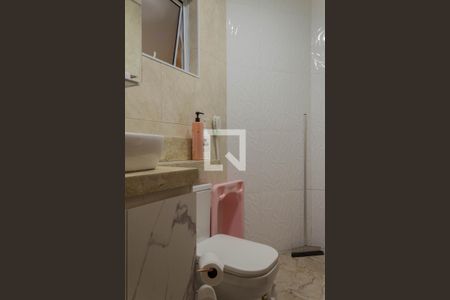 Banheiro da Suíte 1 de casa à venda com 2 quartos, 120m² em Jardim Valdibia, São Bernardo do Campo