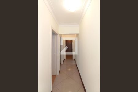 Corredor de apartamento à venda com 3 quartos, 77m² em Parque Prado, Campinas