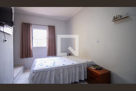 Casa à venda com 3 quartos, 200m² em Vila Nova Utinga, São Paulo