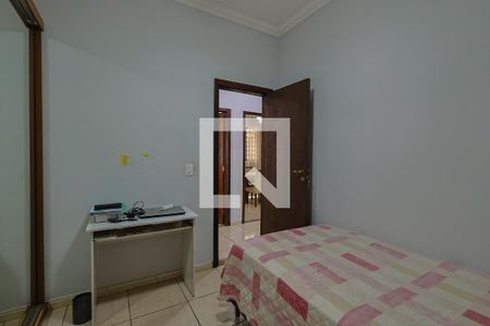 Quarto 2 de casa à venda com 3 quartos, 220m² em Jardim Laguna, Contagem
