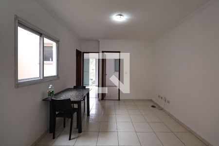 Sala de apartamento à venda com 2 quartos, 42m² em Jardim Stetel, Santo André