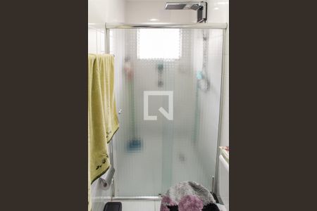 Banheiro da Suíte de casa de condomínio à venda com 2 quartos, 65m² em Vila Nelson, São Paulo