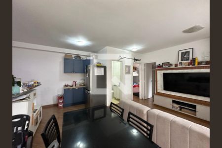 Sala de apartamento para alugar com 2 quartos, 68m² em Jardim Iracema, Barueri