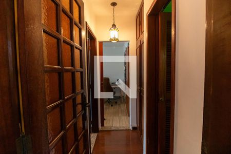 Corredor de apartamento para alugar com 2 quartos, 194m² em Boa Viagem, Niterói