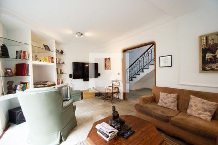 Sala de casa para alugar com 6 quartos, 630m² em Alto de Pinheiros, São Paulo