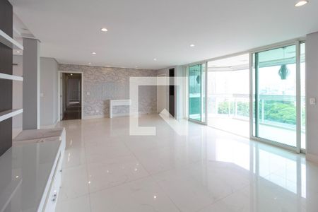 Apartamento para alugar com 4 quartos, 220m² em Vila Progresso, Guarulhos