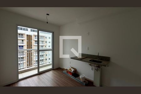 Sala/Cozinha de apartamento para alugar com 1 quarto, 24m² em Vila Lageado, São Paulo