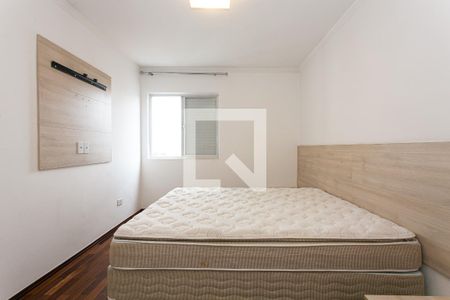 Suíte de apartamento para alugar com 2 quartos, 74m² em Parque Savoy City, São Paulo