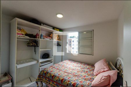 Quarto 2 de apartamento para alugar com 2 quartos, 52m² em Jardim Vivan, São Paulo