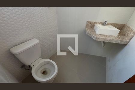 Banheiro da Suíte de apartamento para alugar com 3 quartos, 90m² em Vila Mazzei, Santo André