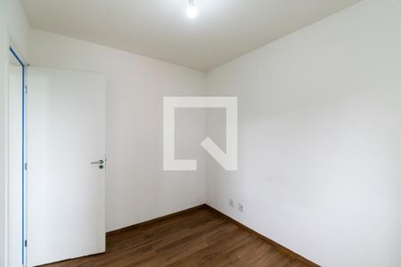 Quarto 1 de apartamento para alugar com 2 quartos, 40m² em Vila Mira, São Paulo