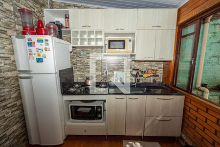 Sala/Cozinha de casa à venda com 1 quarto, 250m² em Santa Rosa de Lima, Porto Alegre