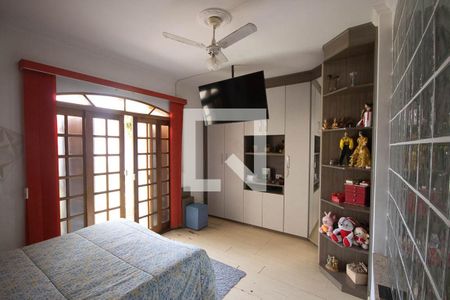 Suíte de casa para alugar com 3 quartos, 300m² em Jardim Virginia Bianca, São Paulo