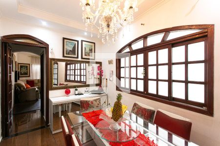 Sala de Jantar de casa à venda com 4 quartos, 250m² em Vila Nova Savoia, São Paulo