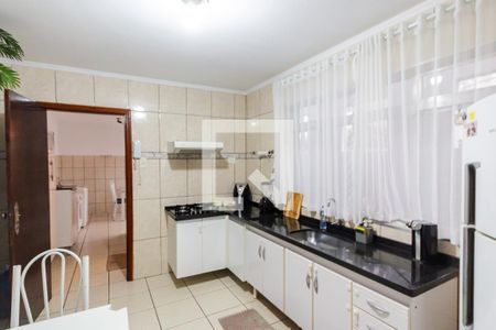 Casa para alugar com 2 quartos, 90m² em Jardim Itapoan, Santo André