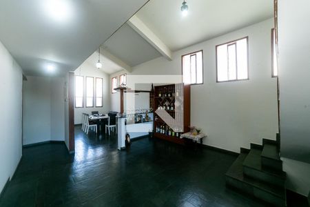 Sala de casa à venda com 4 quartos, 195m² em Palmares, Belo Horizonte
