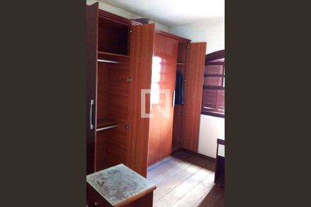 Casa à venda com 4 quartos, 250m² em Jardim Santa Maria, São Paulo