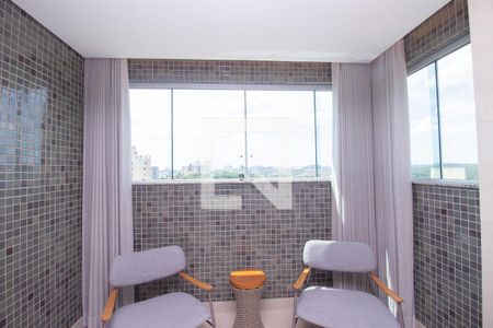 Sala de apartamento à venda com 3 quartos, 165m² em Olinda, Contagem