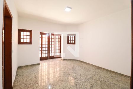 Casa à venda com 3 quartos, 267m² em Vila Isolina Mazzei, São Paulo