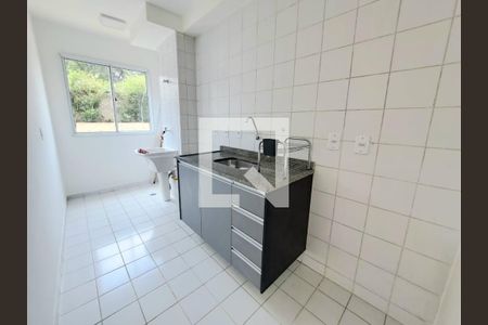Cozinha de apartamento para alugar com 2 quartos, 48m² em Santa Maria, Osasco
