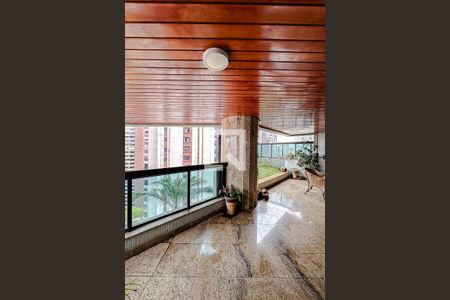 Varanda da Sala de apartamento para alugar com 4 quartos, 375m² em Jardim Analia Franco, São Paulo