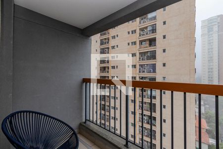 Varanda de kitnet/studio para alugar com 1 quarto, 25m² em Brooklin, São Paulo