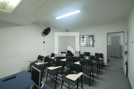 Sala 2 de casa para alugar com 4 quartos, 187m² em Centro, Diadema