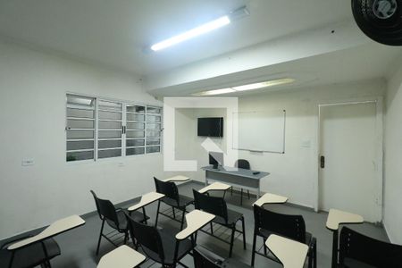 Sala 2 de casa para alugar com 4 quartos, 187m² em Centro, Diadema