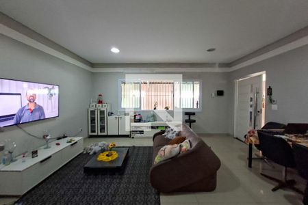 Sala de casa para alugar com 4 quartos, 580m² em Cidade Ocian, Praia Grande