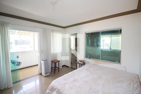 Quarto Suíte de casa à venda com 5 quartos, 592m² em Sapucaias Iii, Contagem