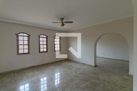 Casa à venda com 3 quartos, 346m² em Santa Branca, Belo Horizonte