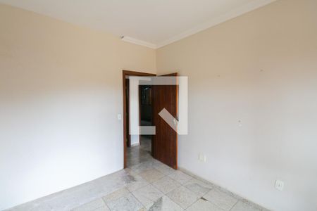 Casa à venda com 3 quartos, 346m² em Santa Branca, Belo Horizonte