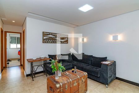 Sala 1 de casa à venda com 3 quartos, 246m² em Alto Caiçaras, Belo Horizonte