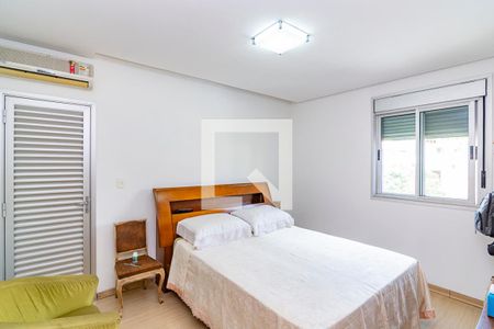 Suíte 1 de casa à venda com 3 quartos, 246m² em Alto Caiçaras, Belo Horizonte